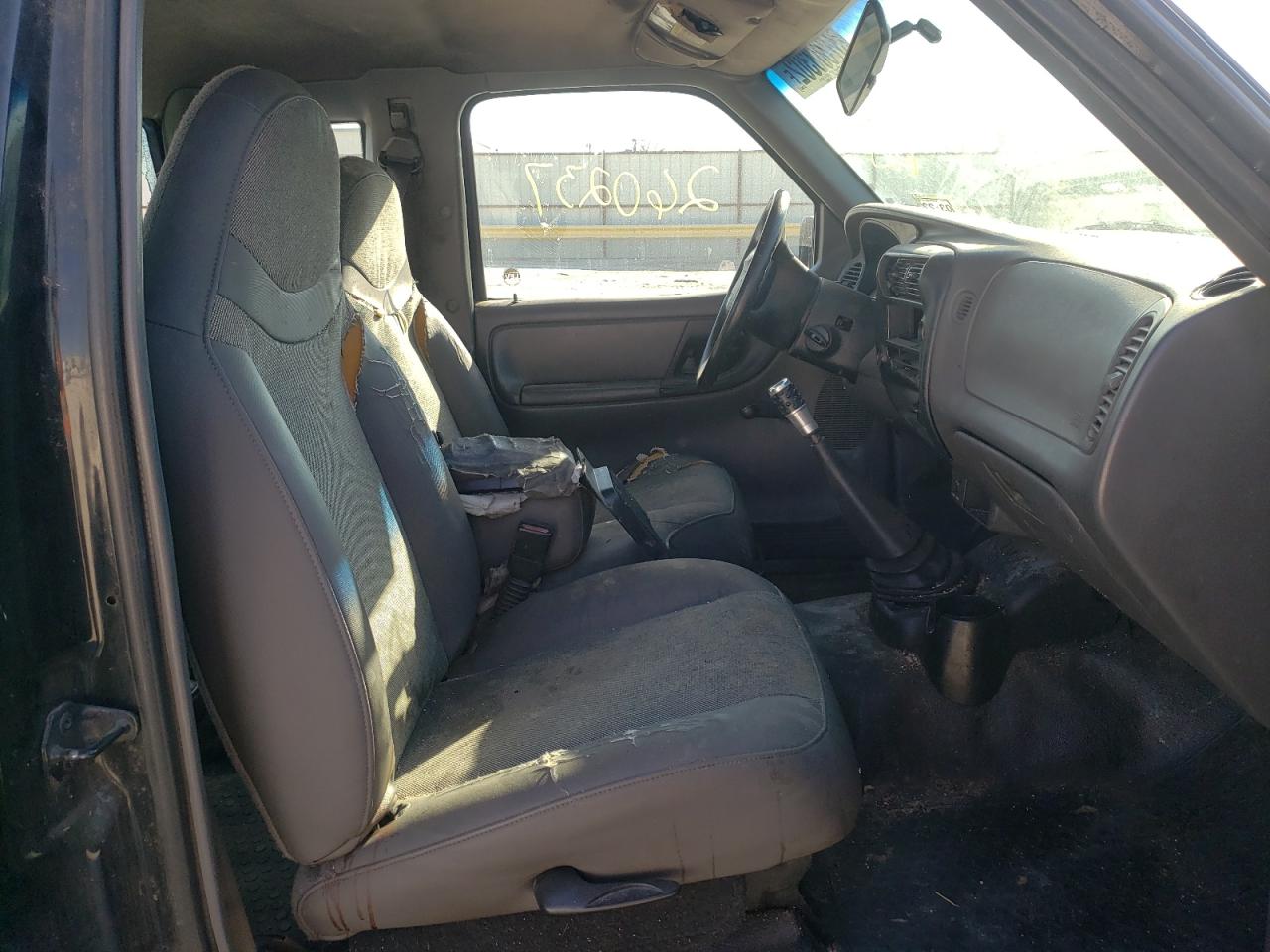 Photo 5 from auction – 2001 FORD RANGER SUP with VIN 1FTYR14U81PA19058