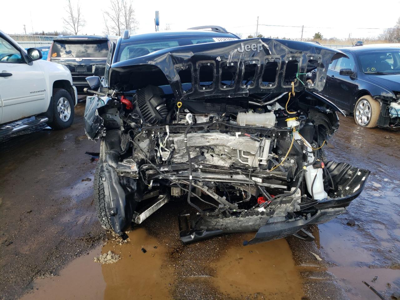 Photo 9 from auction – 2019 JEEP CHEROKEE with VIN 1C4PJMBN3KD425977