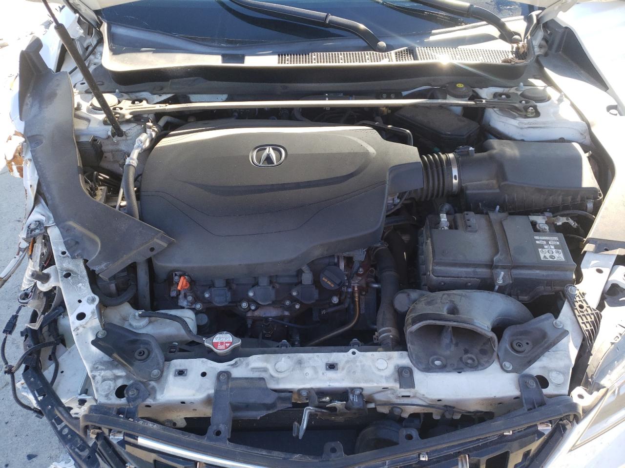 Photo 7 from auction – 2015 ACURA TLX TECH with VIN 19UUB2F51FA011572