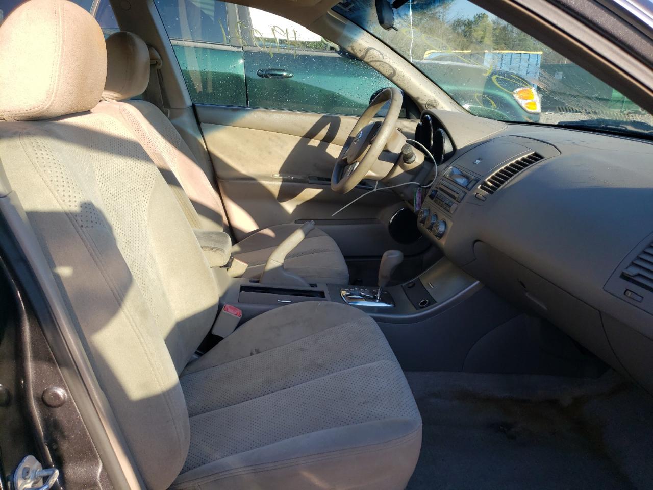 Photo 5 from auction – 2005 NISSAN ALTIMA S with VIN 1N4AL11D45C186107
