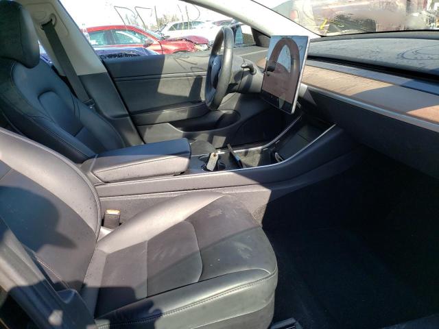 Photo 5 from auction – 2018 TESLA MODEL 3 with VIN 5YJ3E1EBXJF072504