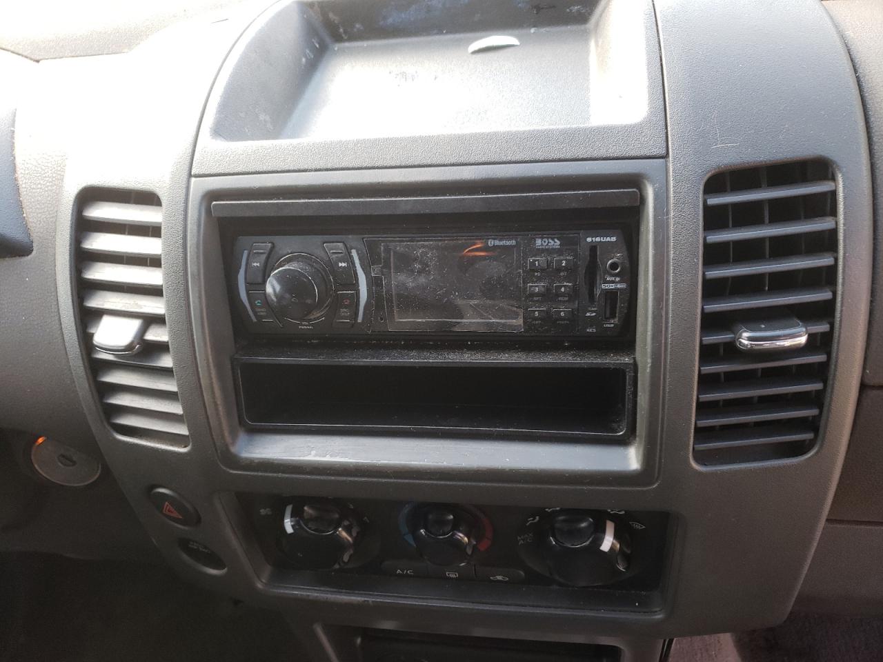 Photo 9 from auction – 2006 NISSAN PATHFINDER with VIN 5N1AR18U46C649052