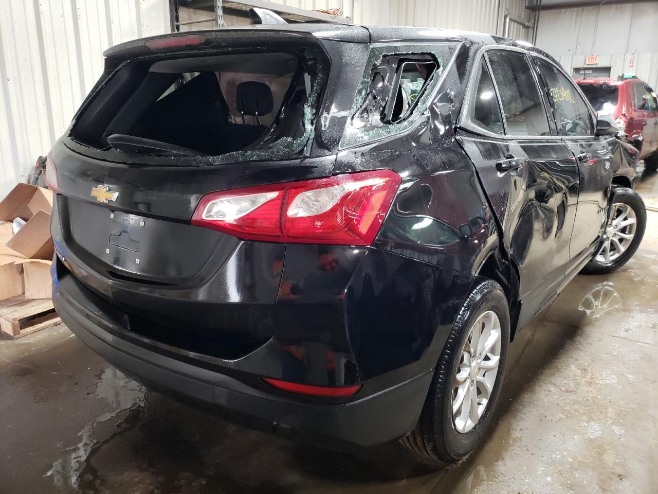Photo 4 from auction – 2019 CHEVROLET EQUINOX LS with VIN 2GNAXHEV8K6177058