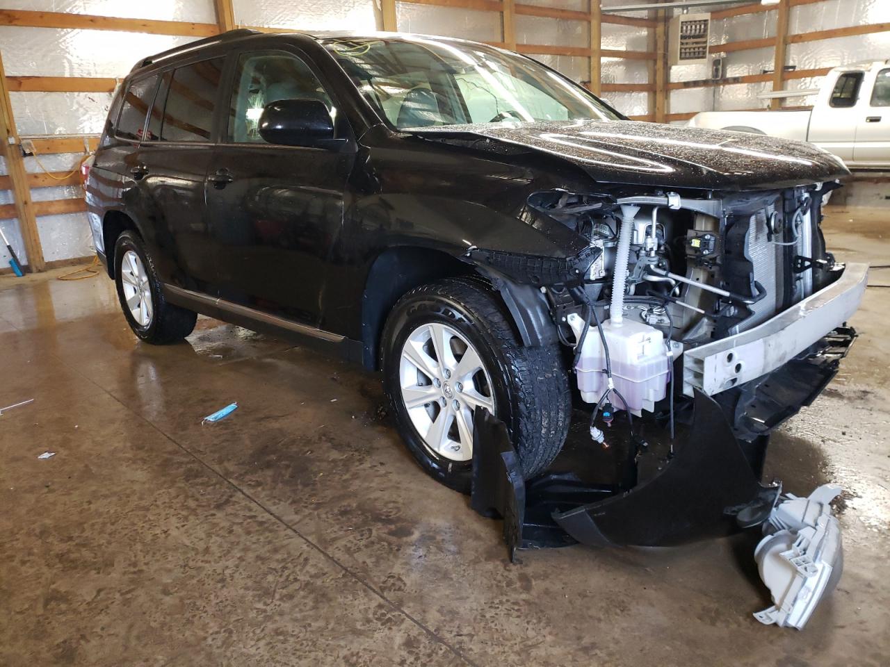 TOYOTA HIGHLANDER 2013 with VIN 5TDBK3EH8DS179619 - Photo from auction