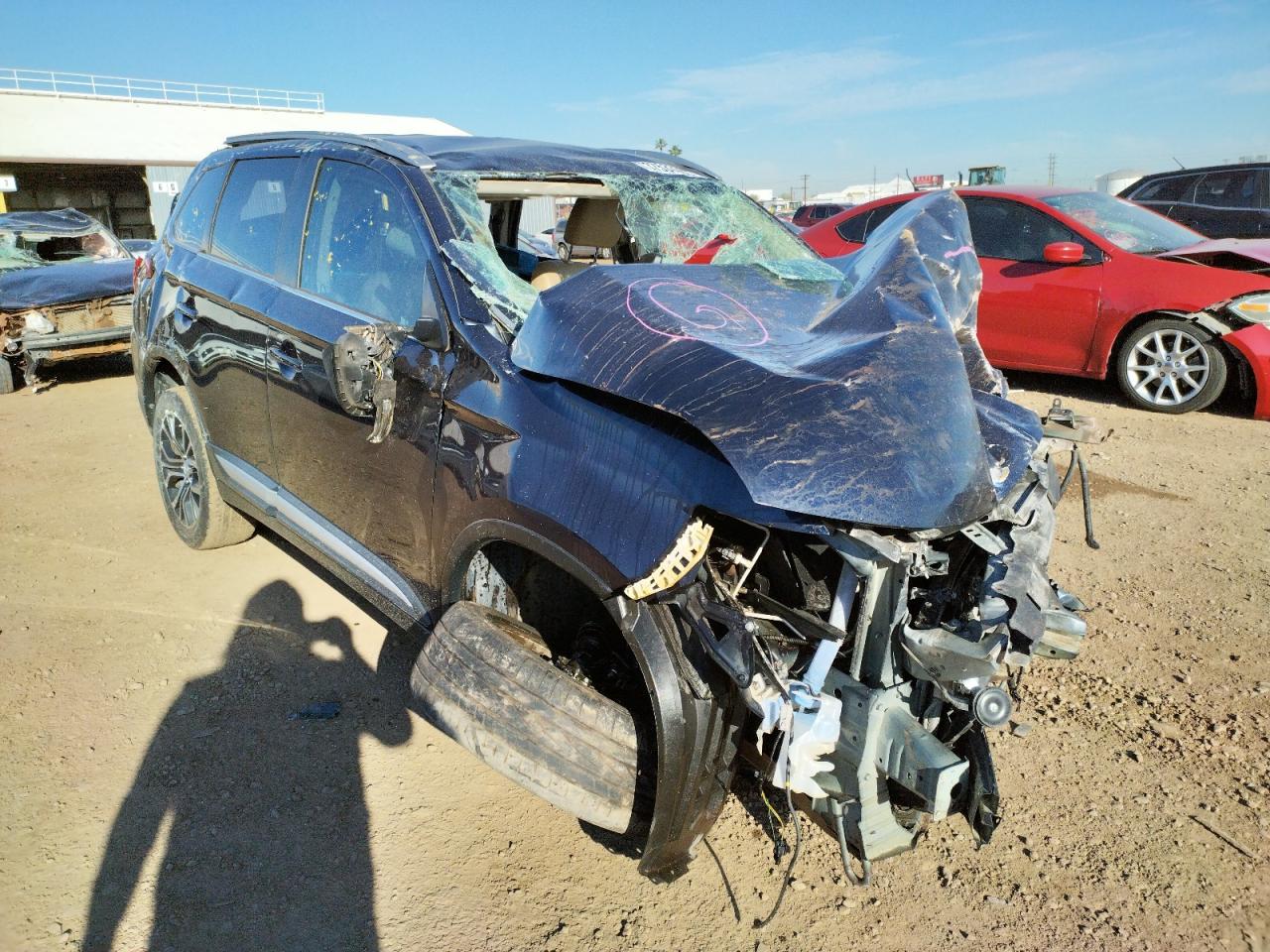 MITSUBISHI OUTLANDER 2017 with VIN JA4AD3A3XHZ007333 - Photo from auction