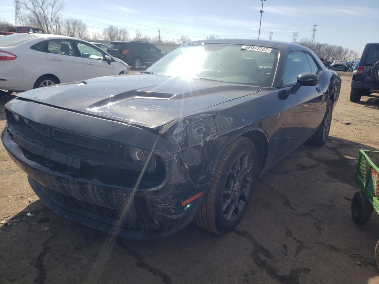 Photo 2 from auction – 2018 DODGE CHALLENGER with VIN 2C3CDZGG4JH323073