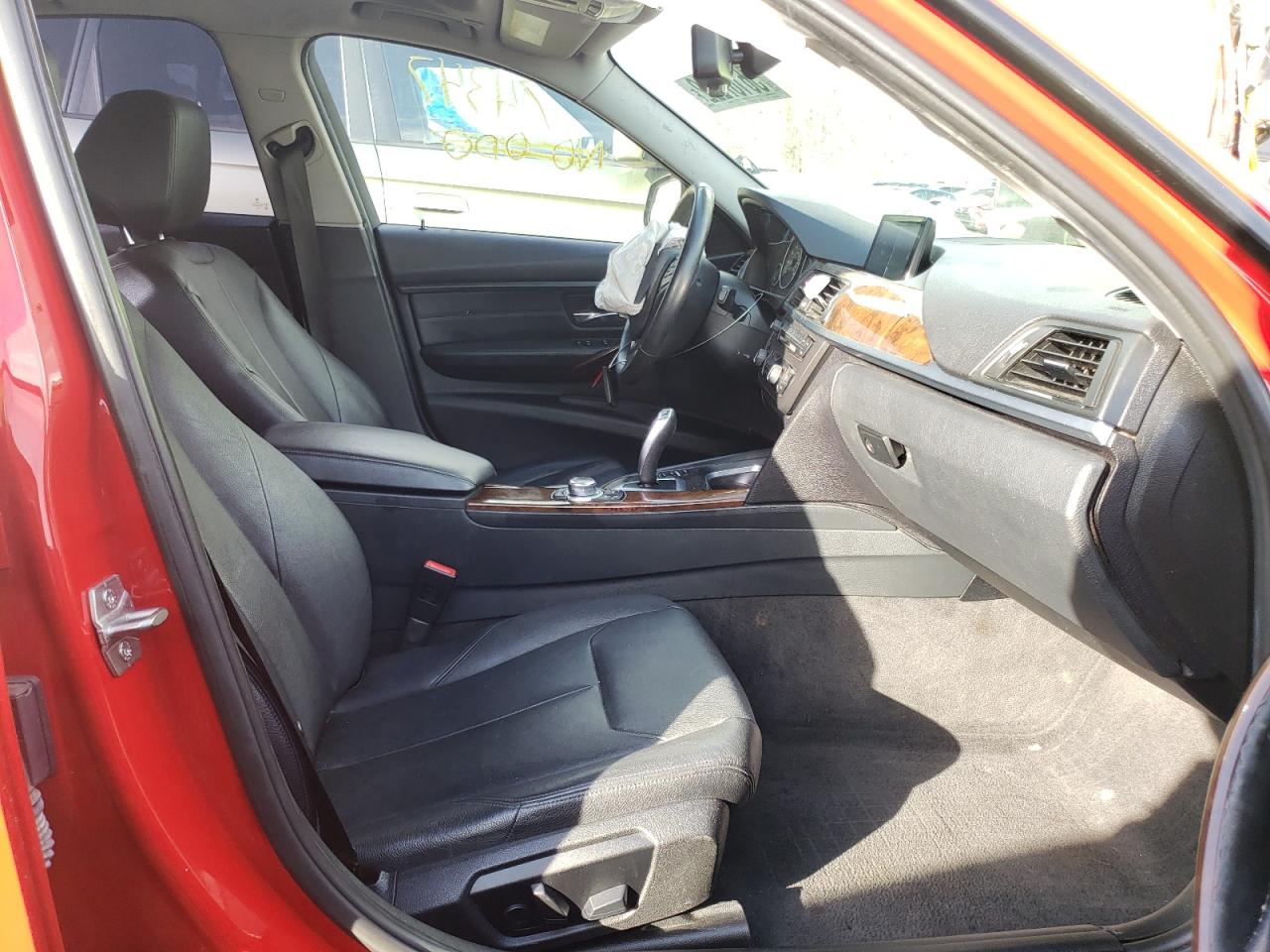 Photo 5 from auction – 2013 BMW 328 I SULE with VIN WBA3C1C55DF435050