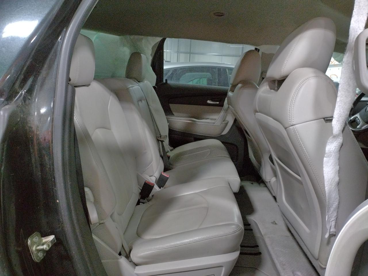 Photo 6 from auction – 2010 GMC ACADIA SLT with VIN 1GKLVMED0AJ192733