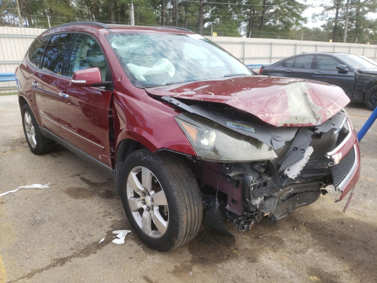 CHEVROLET TRAVERSE L 2010 with VIN 1GNLRHED9AS135732 - Photo from auction