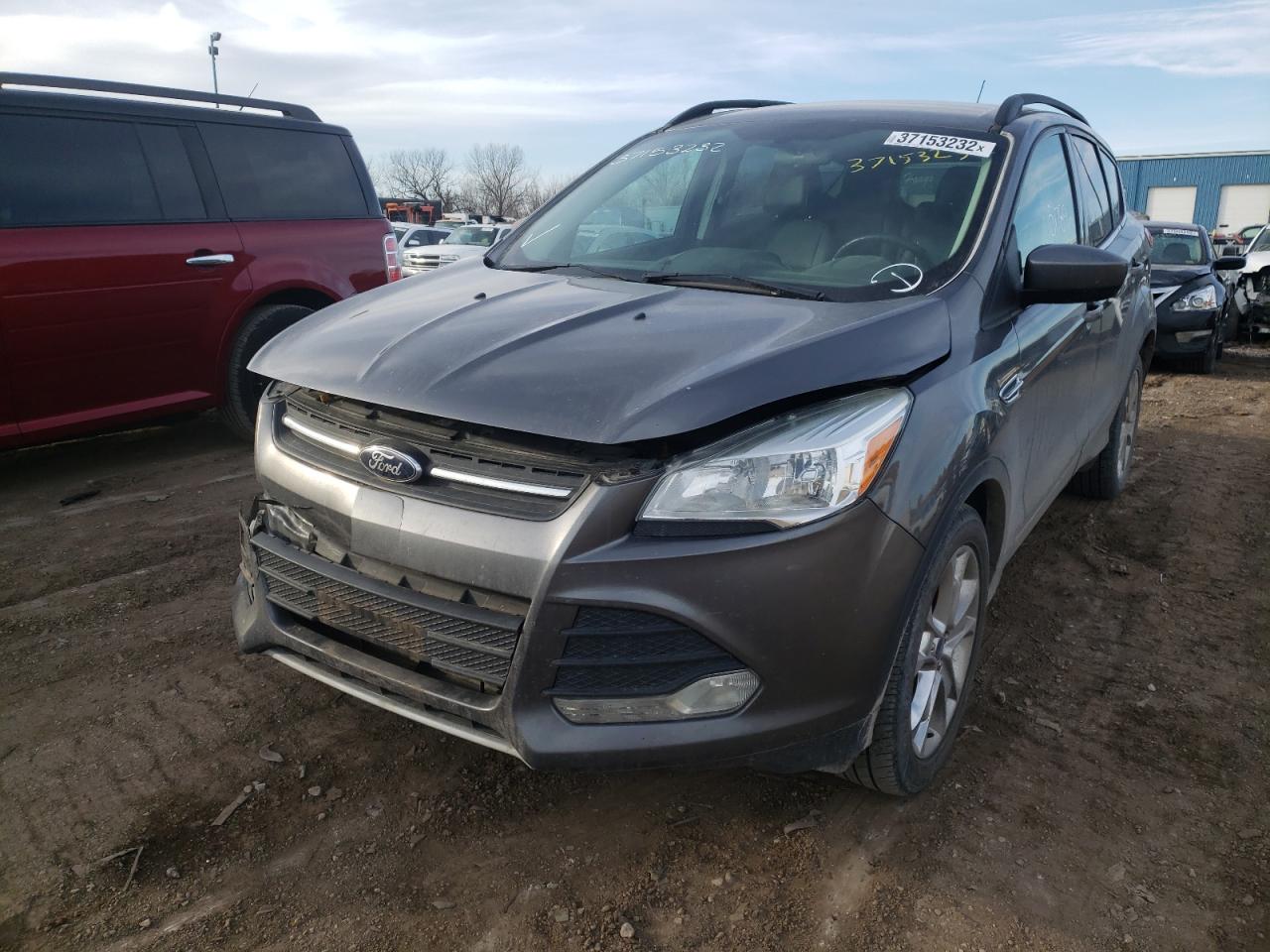 Photo 2 from auction – 2014 FORD ESCAPE SE with VIN 1FMCU9GX8EUB62575