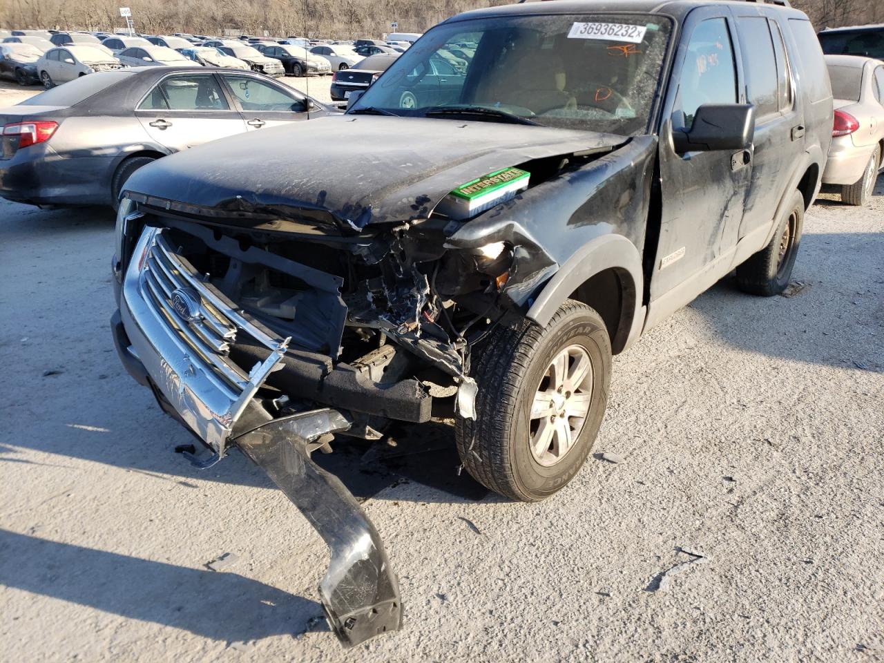 Photo 9 from auction – 2006 FORD EXPLORER with VIN 1FMEU73E56UB16480