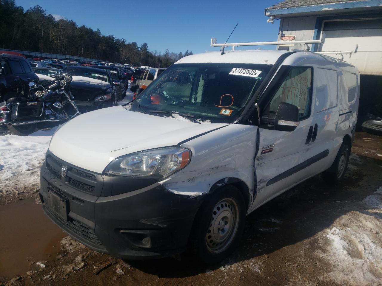 Photo 2 from auction – 2015 RAM PROMASTER with VIN ZFBERFAT9F6971160