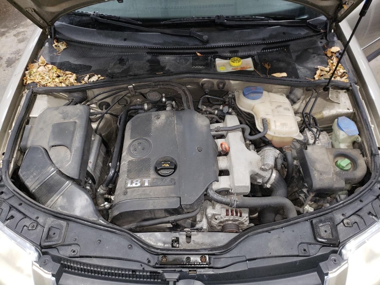 Photo 7 from auction – 2004 VOLKSWAGEN PASSAT with VIN WVWPD63B54P242363