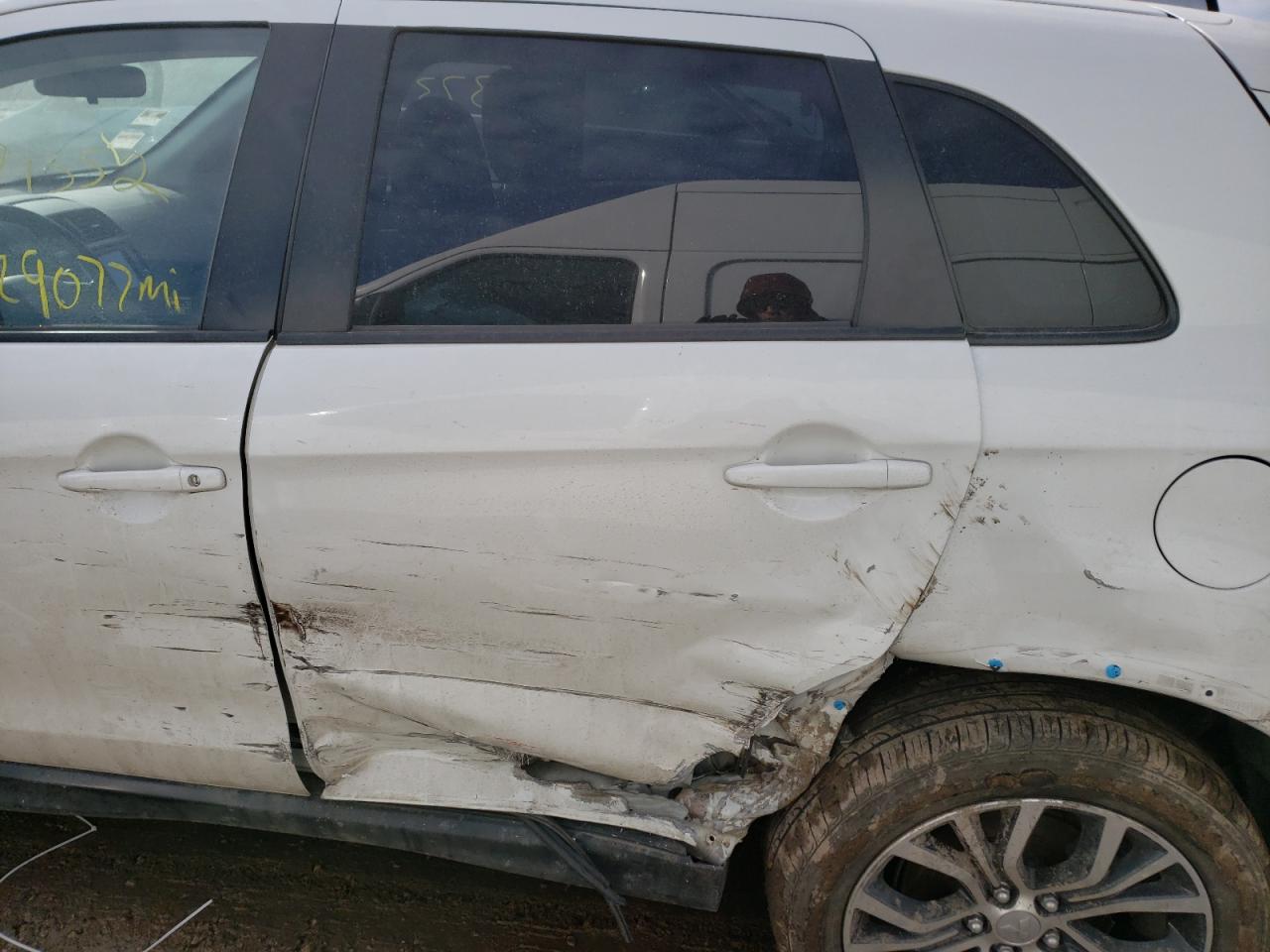 Photo 9 from auction – 2019 MITSUBISHI OUTLANDER with VIN JA4AP3AU0KU022539