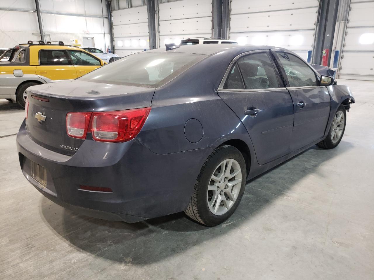 Photo 4 from auction – 2015 CHEVROLET MALIBU 1LT with VIN 1G11C5SLXFF277172