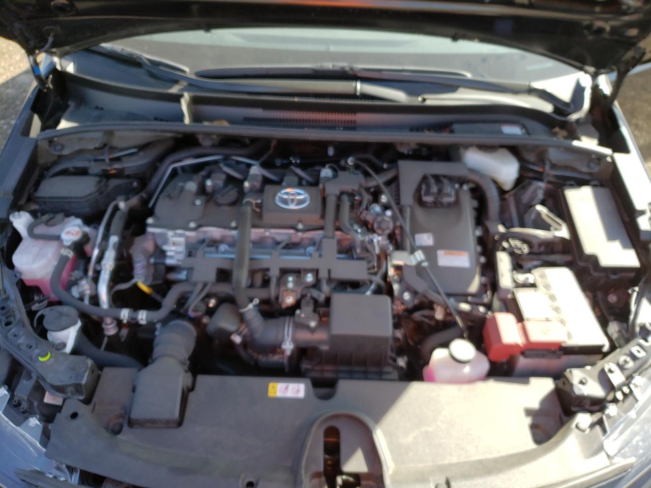 Photo 7 from auction – 2021 TOYOTA COROLLA LE with VIN JTDEAMDE6MJ011147