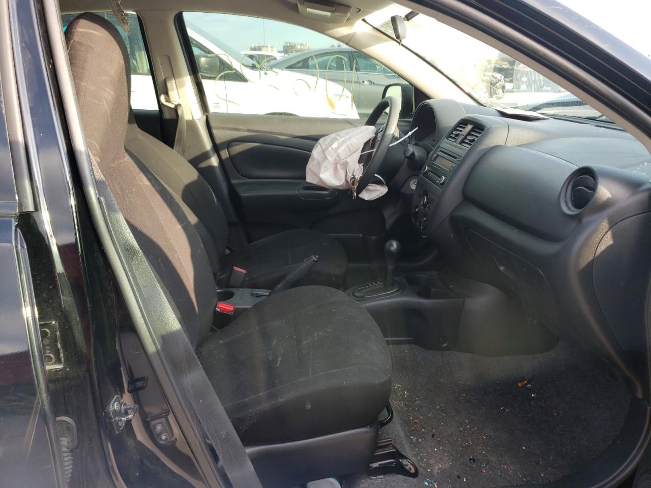 Photo 5 from auction – 2015 NISSAN VERSA S with VIN 3N1CN7AP0FL853435