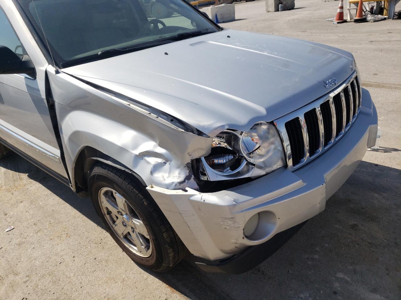 Photo 9 from auction – 2005 JEEP GRAND CHER with VIN 1J4HR58245C671604