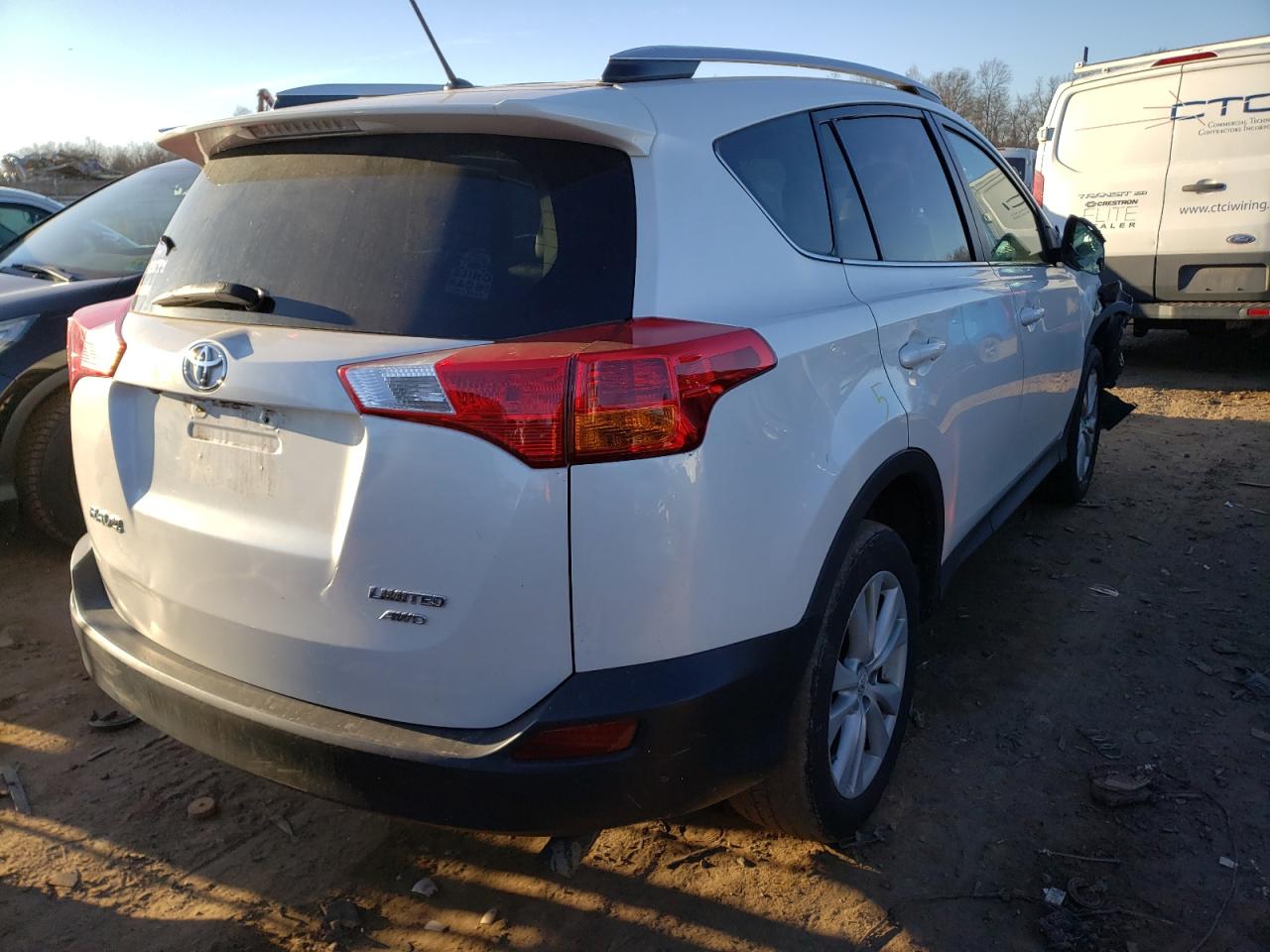 Photo 4 from auction – 2013 TOYOTA RAV4 LIMIT with VIN 2T3DFREV9DW076424