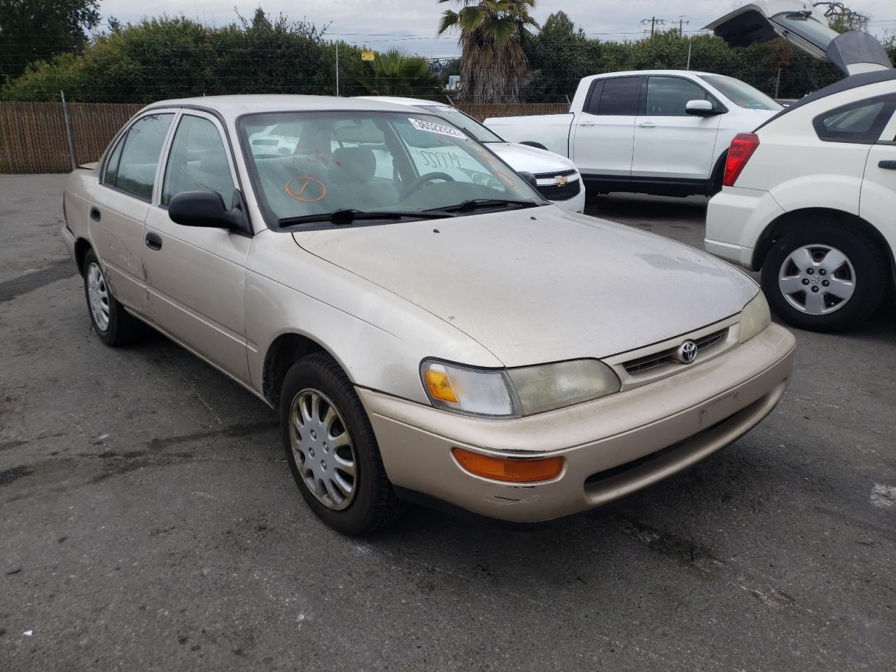 TOYOTA COROLLA BA 1997 with VIN 1NXBA02E4VZ560081 - Photo from auction