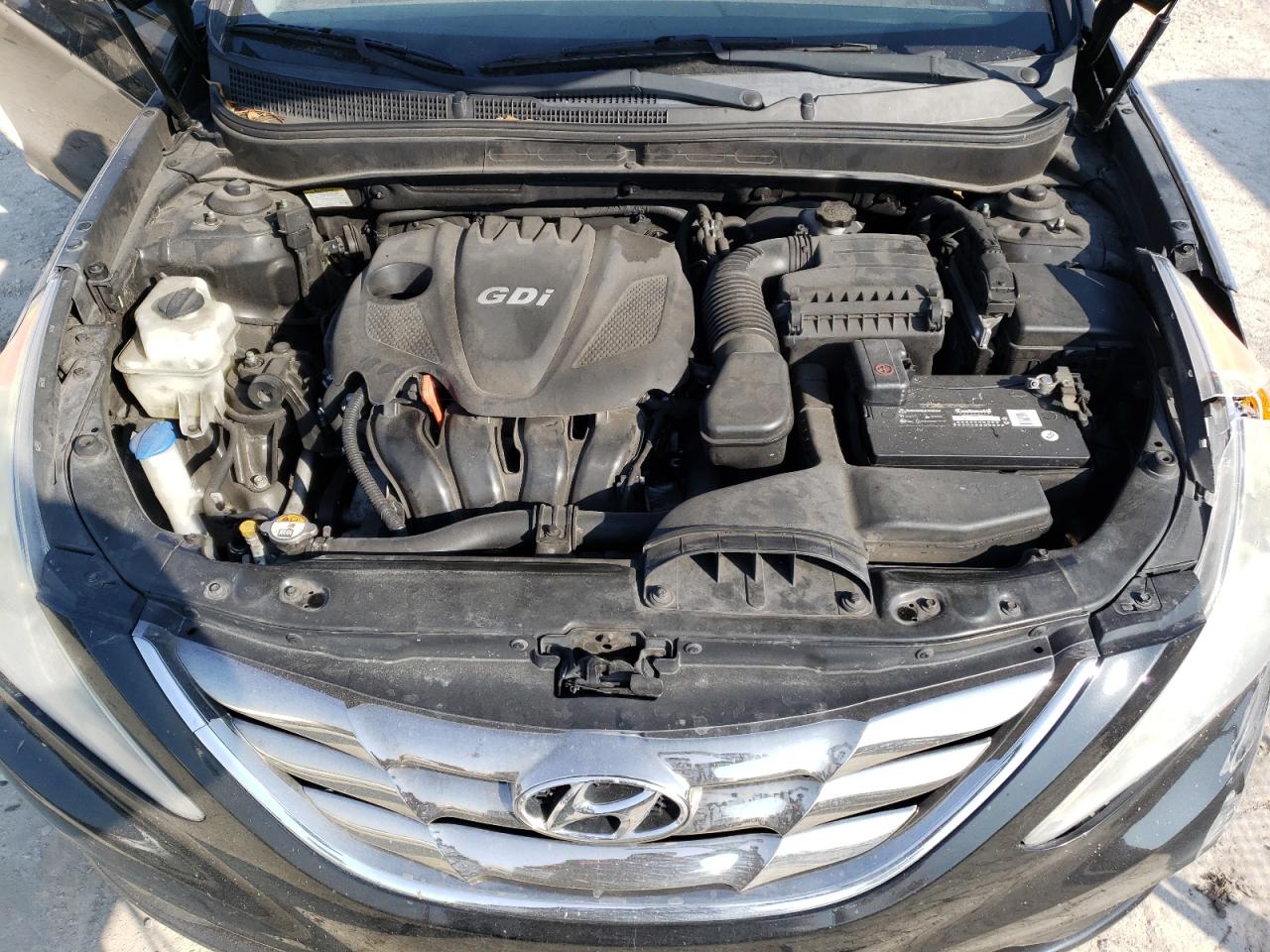 Photo 7 from auction – 2013 HYUNDAI SONATA SE with VIN 5NPEC4AC3DH605197