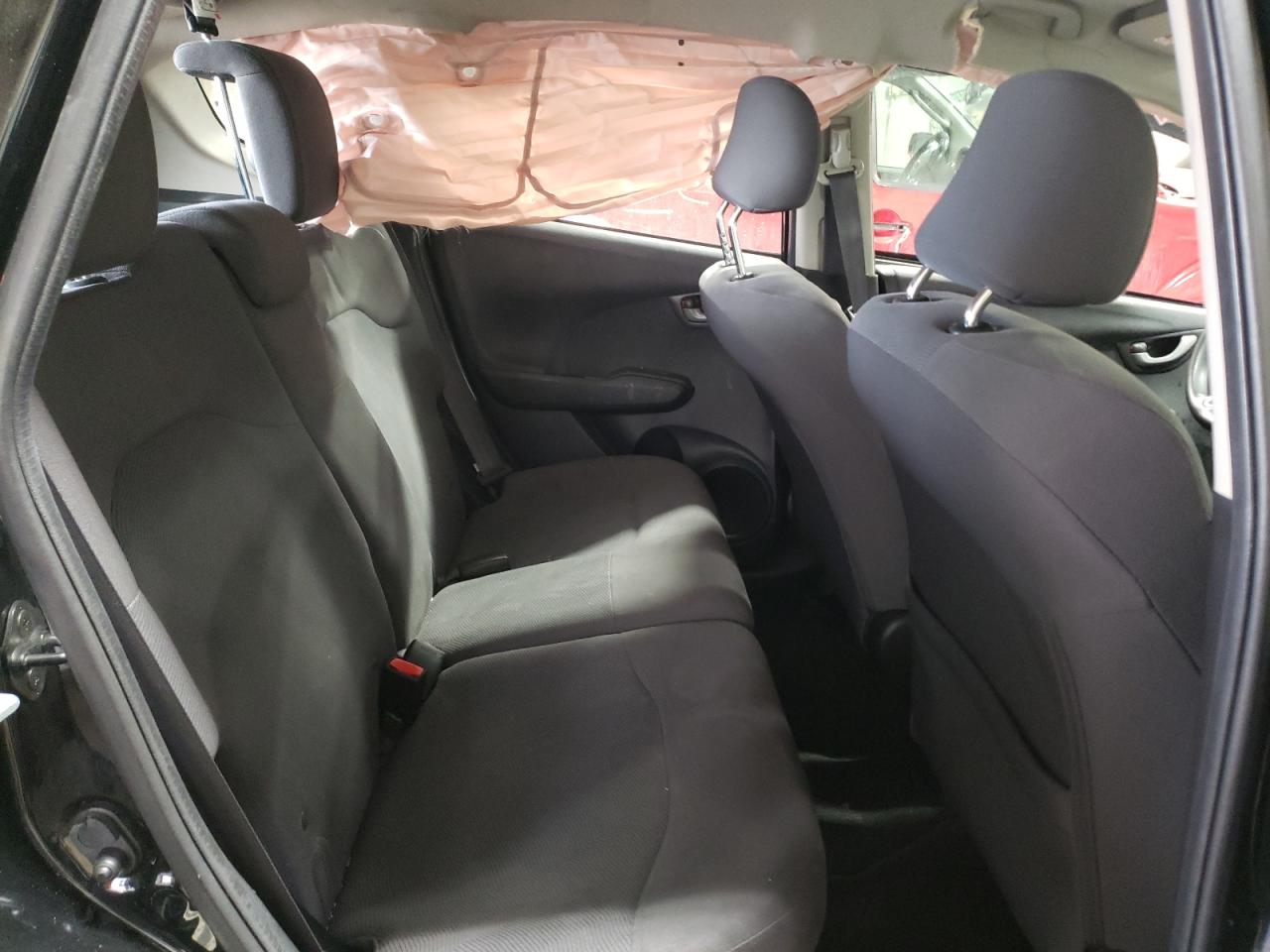Photo 6 from auction – 2013 HONDA FIT with VIN JHMGE8H30DC047223