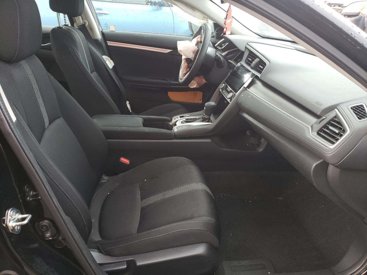 Photo 5 from auction – 2016 HONDA CIVIC EX with VIN 2HGFC2F74GH518976