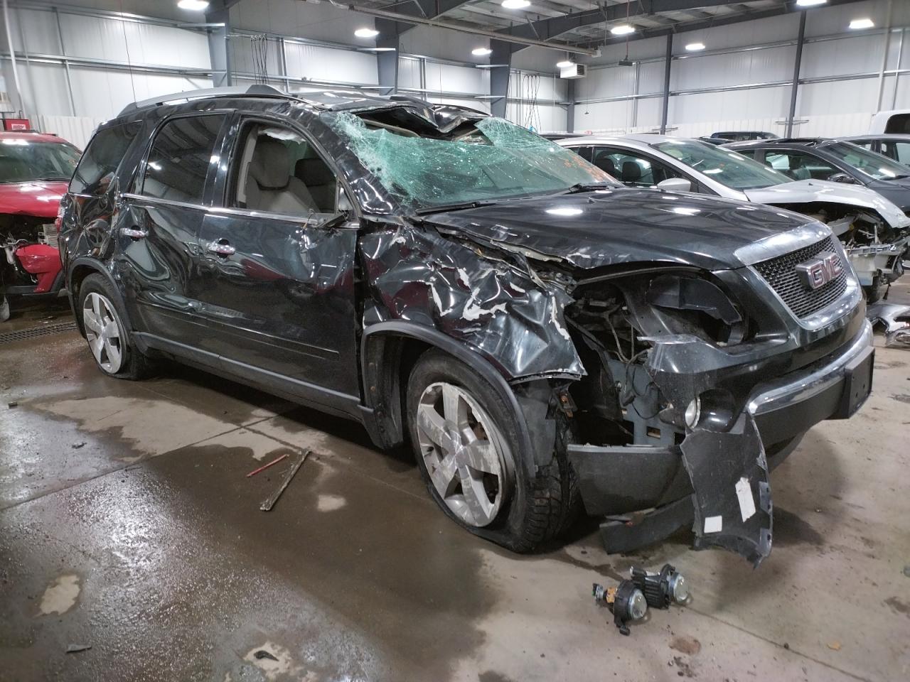 GMC ACADIA SLT 2010 with VIN 1GKLVMED0AJ192733 - Photo from auction