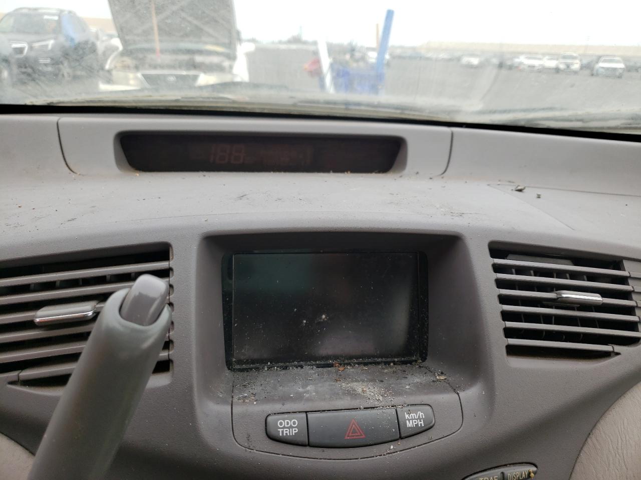 Photo 9 from auction – 2002 TOYOTA PRIUS with VIN JT2BK18U120041863