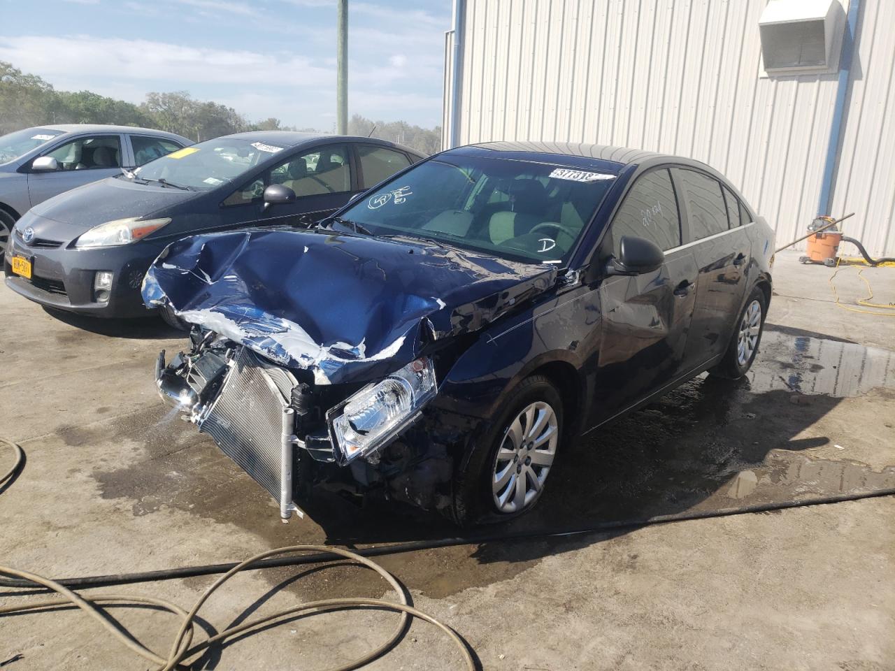 Photo 2 from auction – 2011 CHEVROLET CRUZE LS with VIN 1G1PC5SH3B7204784