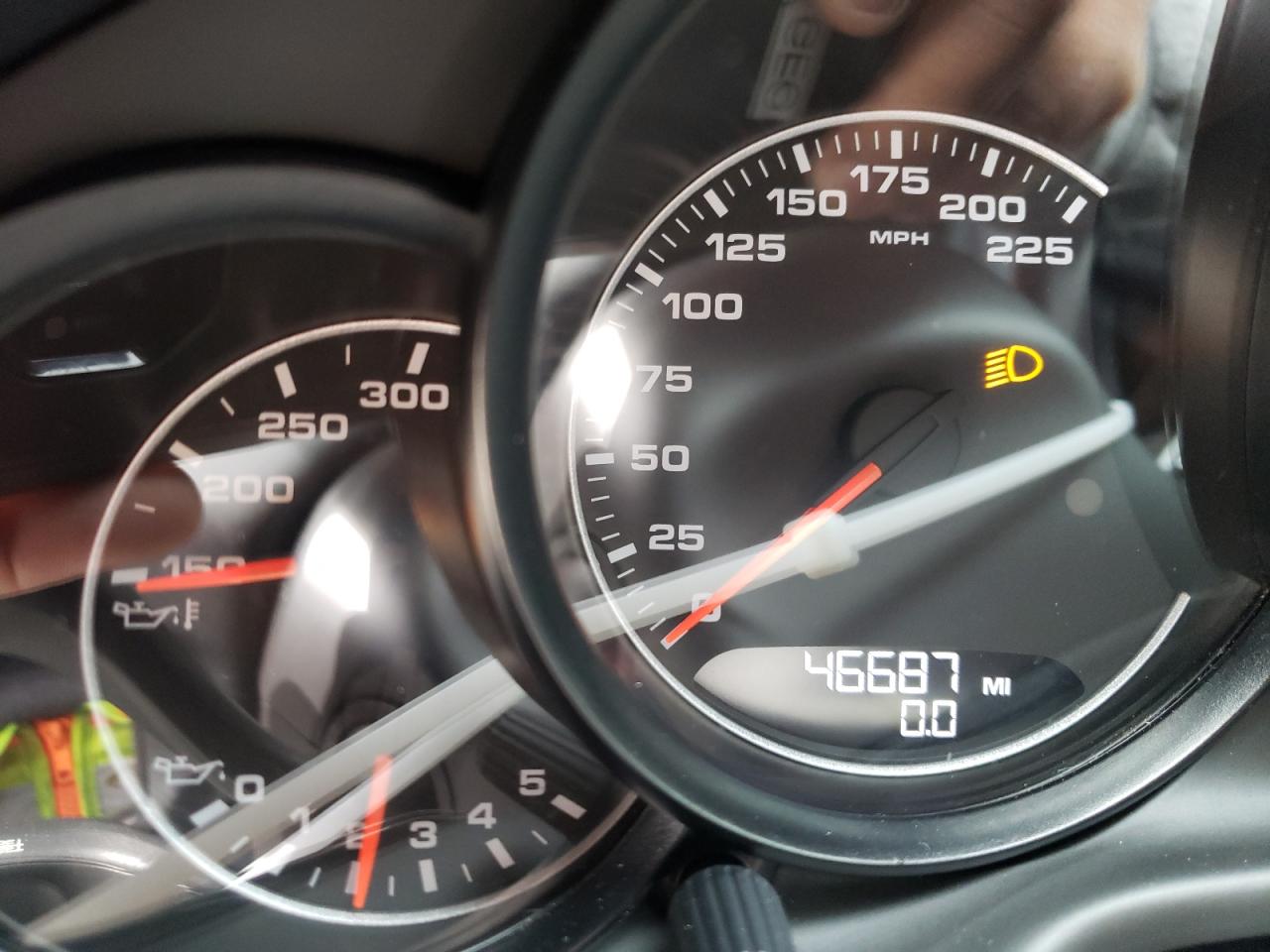 Photo 8 from auction – 2013 PORSCHE PANAMERA T with VIN WP0AC2A70DL090290