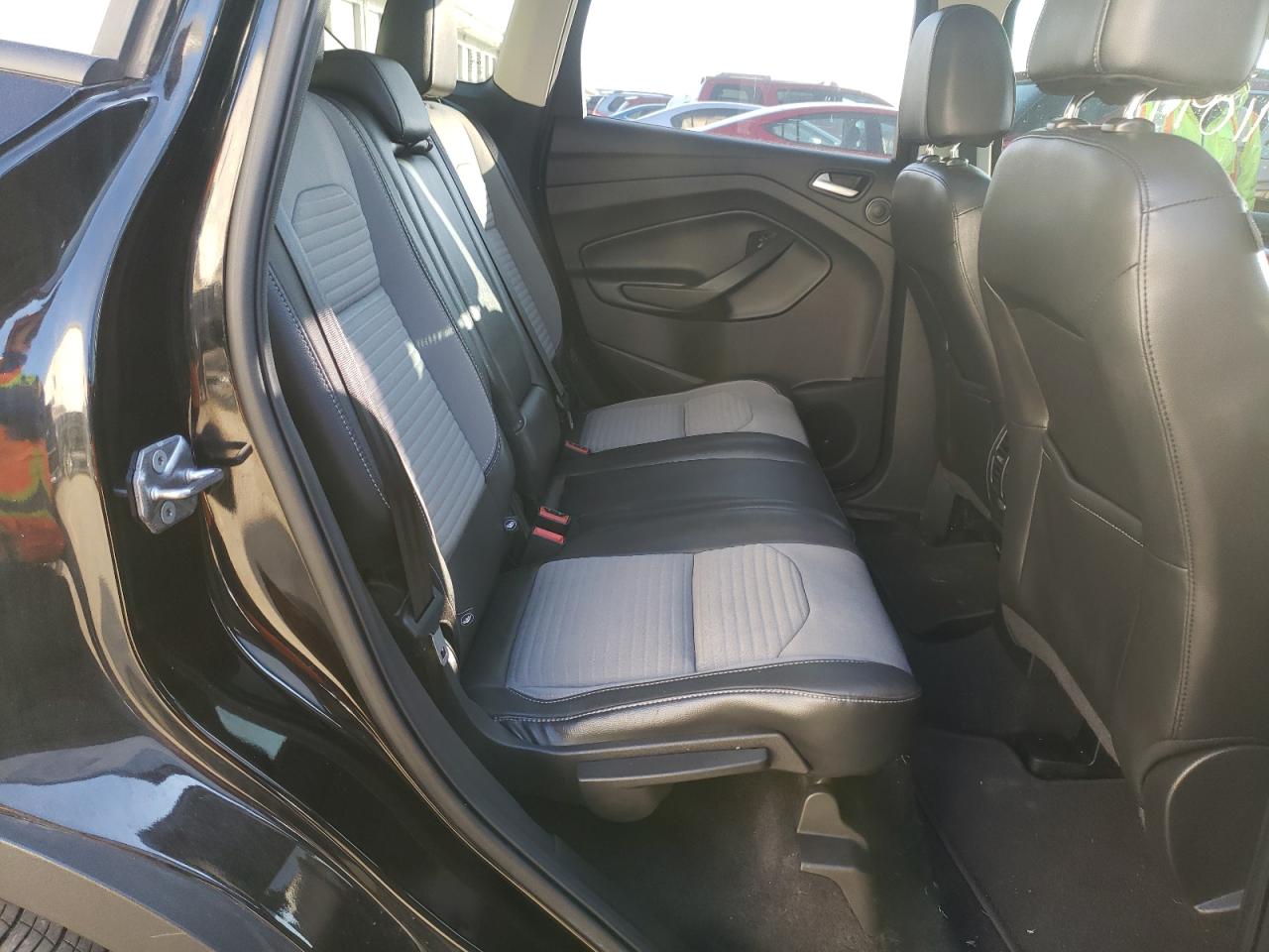 Photo 6 from auction – 2017 FORD ESCAPE TIT with VIN 1FMCU0JD9HUD15737
