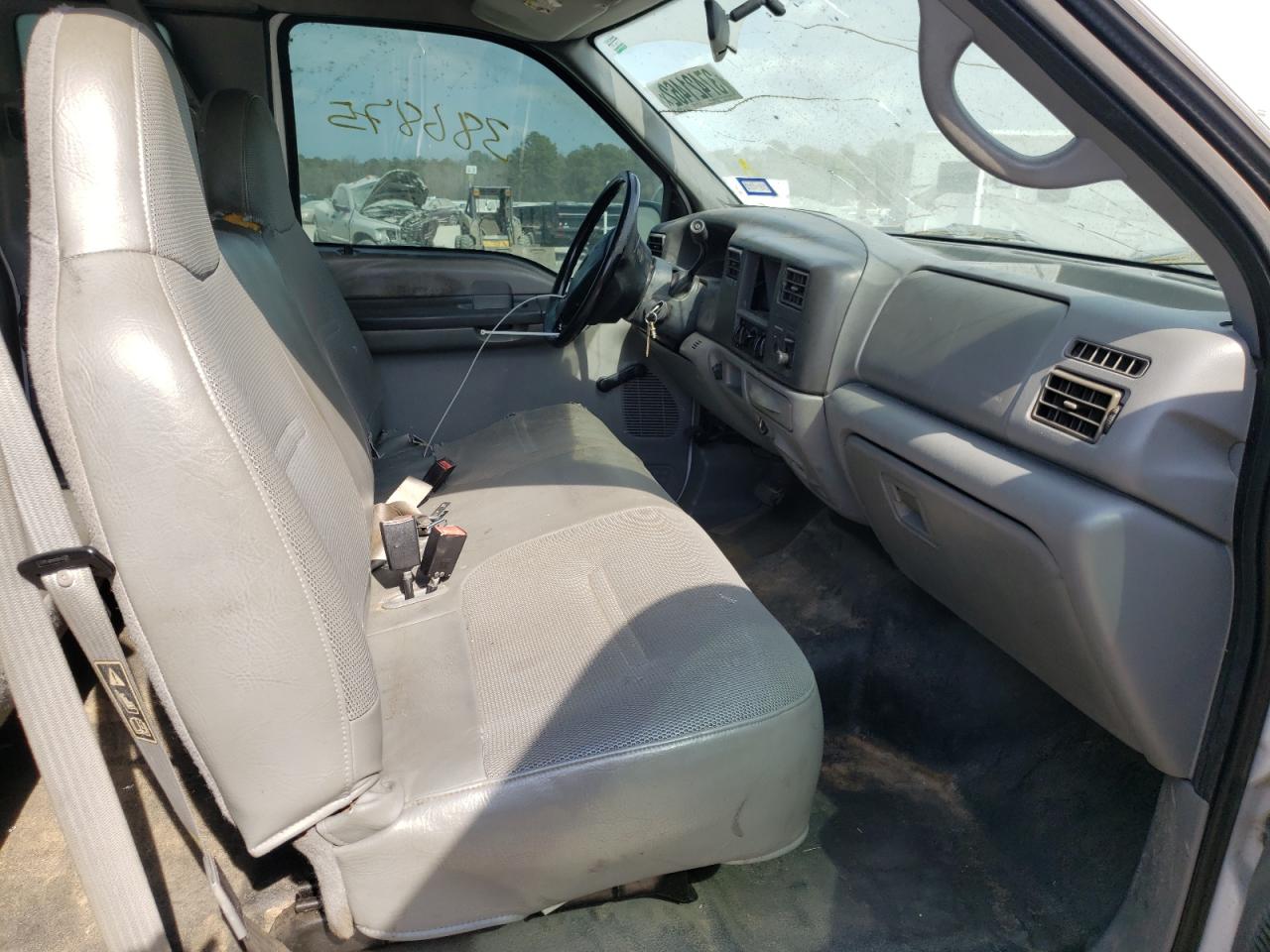 Photo 5 from auction – 2002 FORD F250 SUPER with VIN 1FTNX20L52EC31716