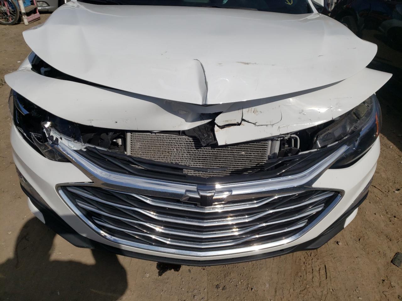 Photo 7 from auction – 2021 CHEVROLET MALIBU LT with VIN 1G1ZD5ST3MF032842