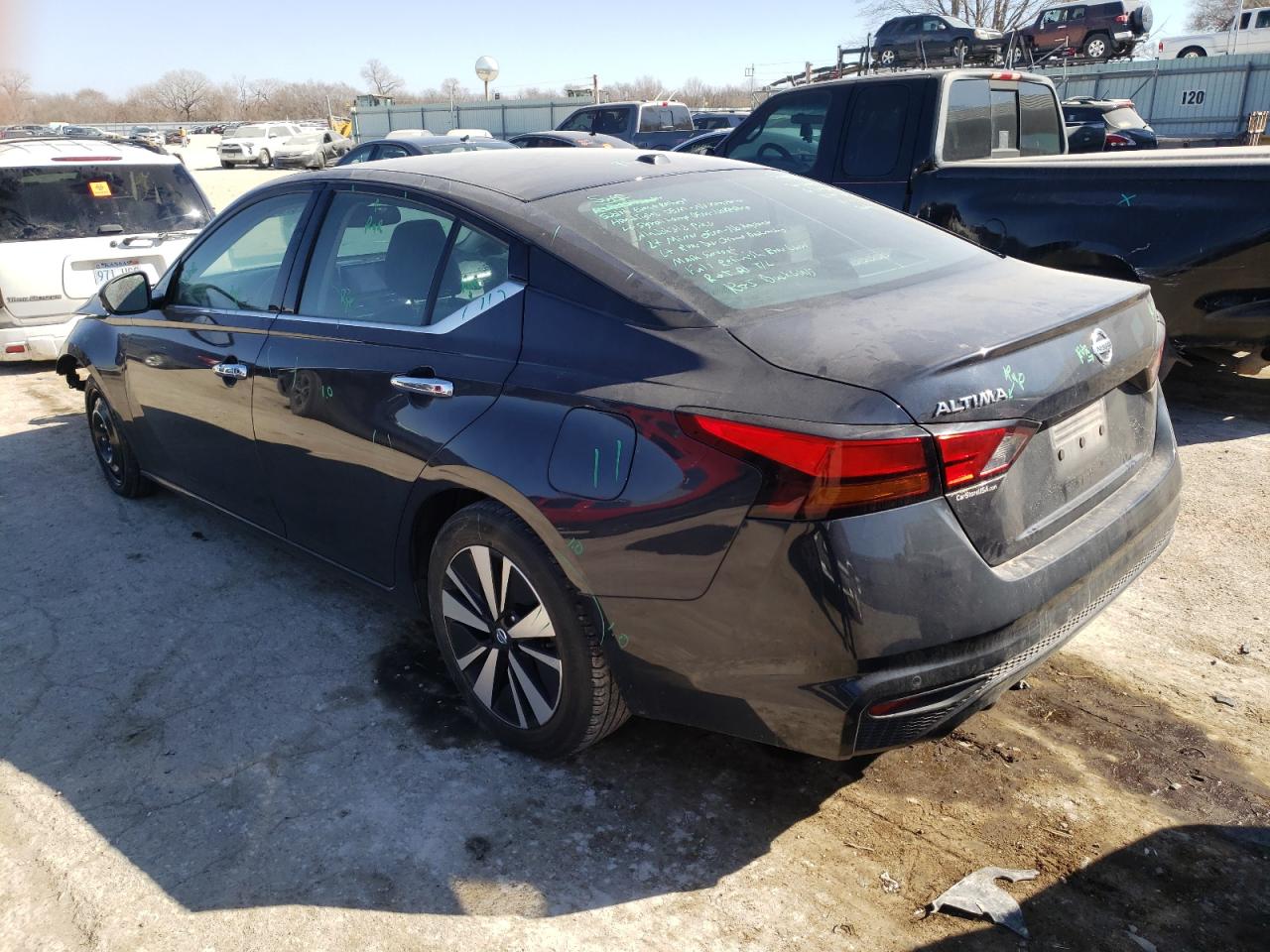 Photo 3 from auction – 2019 NISSAN ALTIMA SL with VIN 1N4BL4EV4KC220132