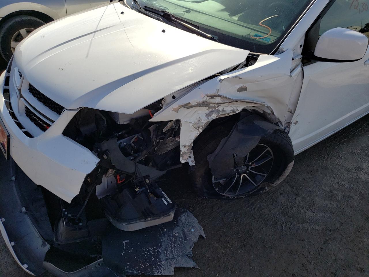 Photo 9 from auction – 2018 DODGE GRAND CARA with VIN 2C4RDGEG0JR345823
