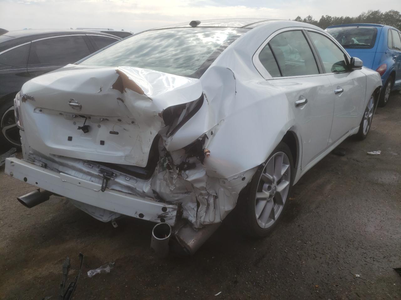 Photo 4 from auction – 2014 NISSAN MAXIMA S with VIN 1N4AA5AP2EC450853