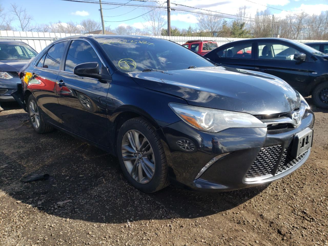 TOYOTA CAMRY LE 2015 with VIN 4T1BF1FKXFU895418 - Photo from auction