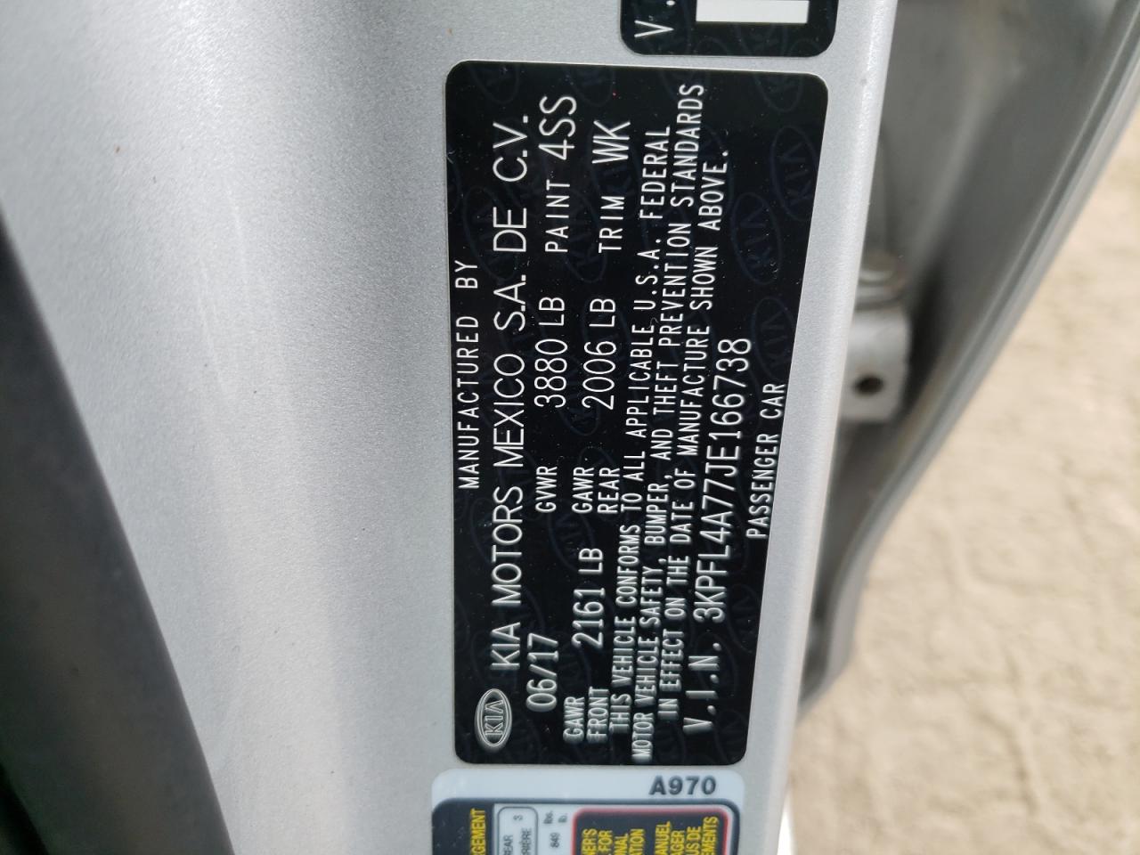 Photo 10 from auction – 2018 KIA FORTE LX with VIN 3KPFL4A77JE166738