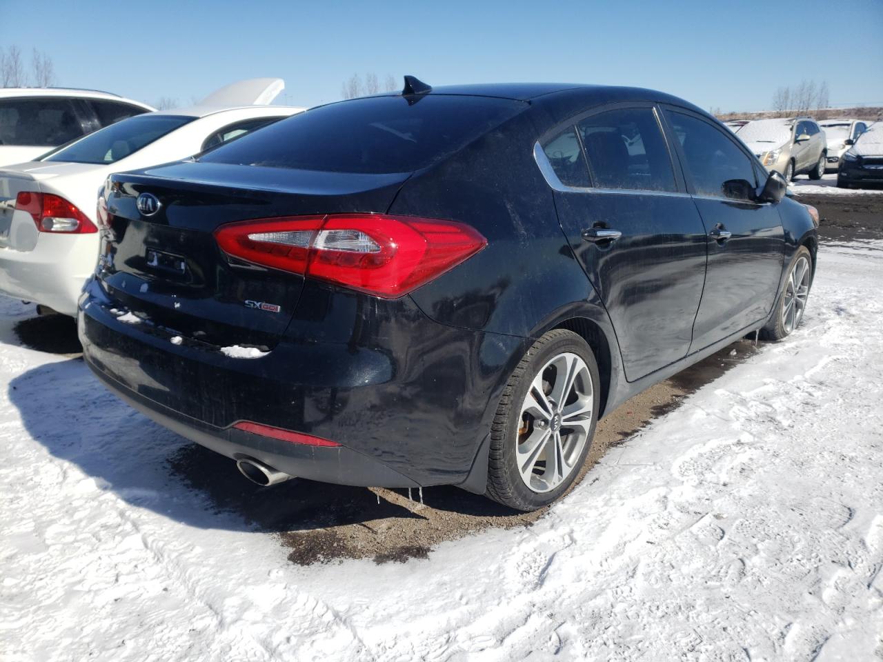 Photo 4 from auction – 2015 KIA FORTE EX with VIN KNAFZ4A8XF5261091