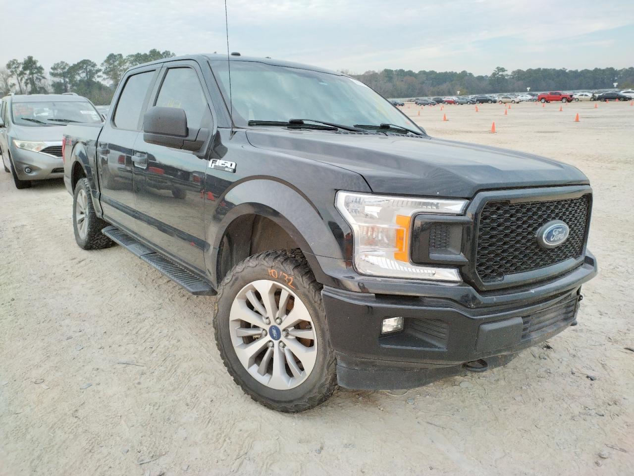 FORD F150 SUPER 2018 with VIN 1FTEW1E50JKC69331 - Photo from auction