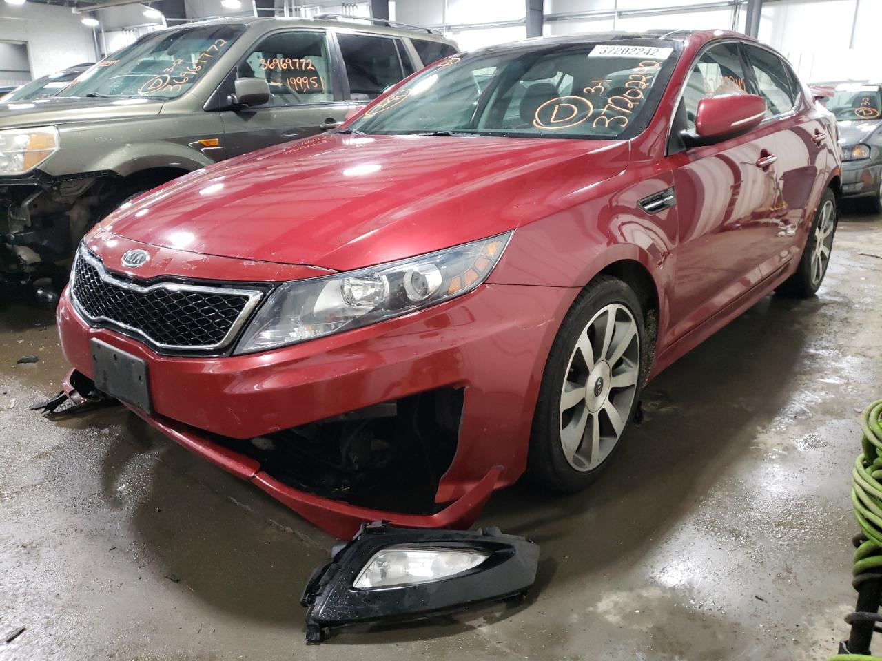 Photo 2 from auction – 2012 KIA OPTIMA SX with VIN 5XXGR4A60CG087870