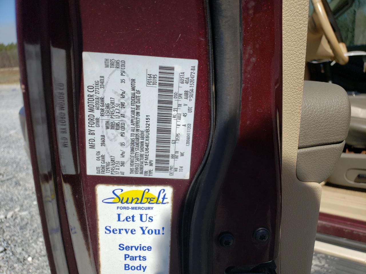 Photo 10 from auction – 2006 FORD EXPLORER E with VIN 1FMEU64EX6UB32151