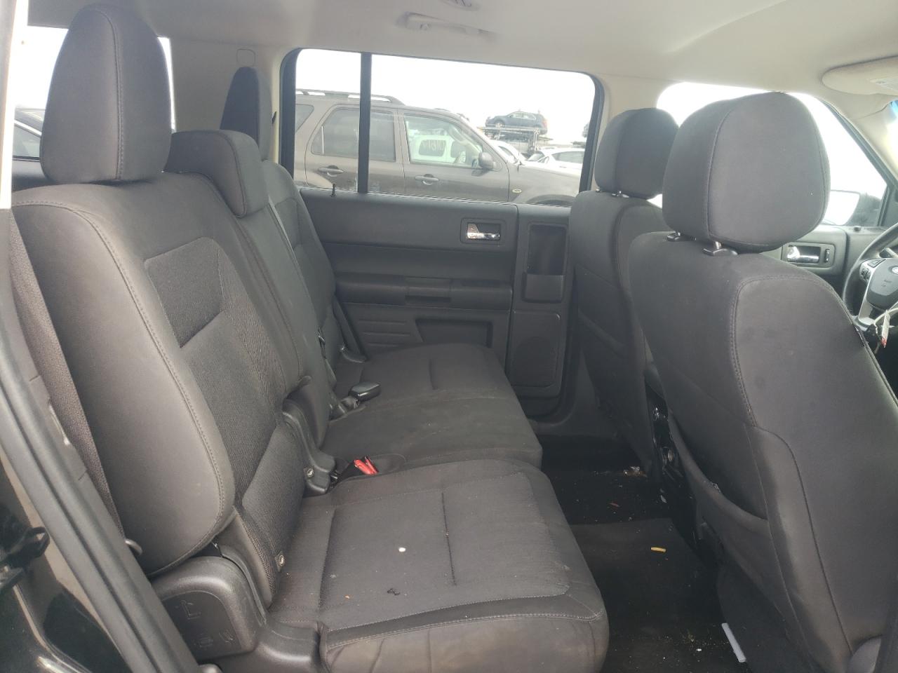 Photo 6 from auction – 2015 FORD FLEX SE with VIN 2FMGK5B82FBA17426