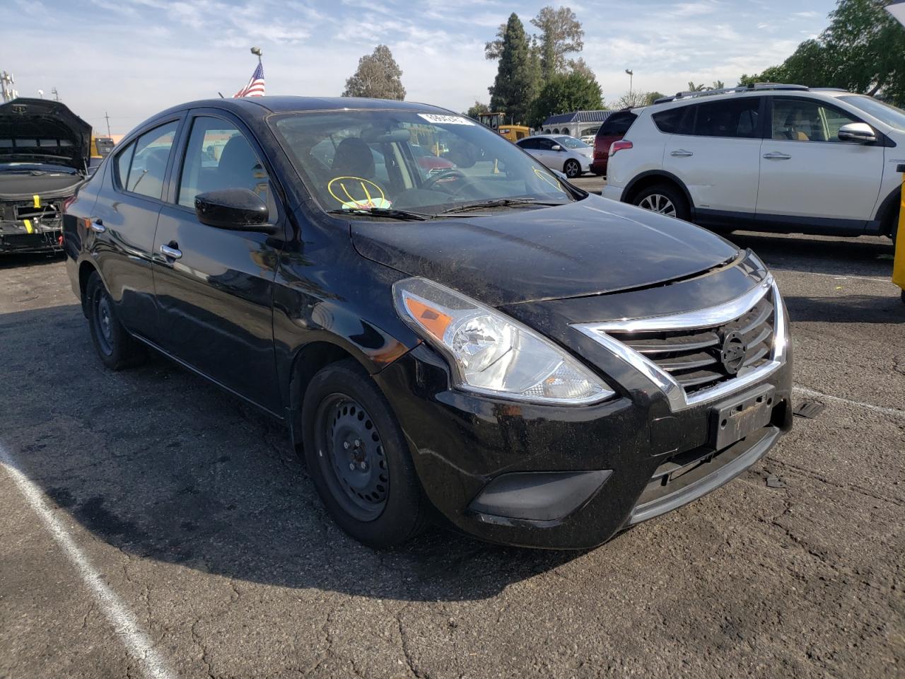 NISSAN VERSA S 2015 with VIN 3N1CN7AP9FL953792 - Photo from auction
