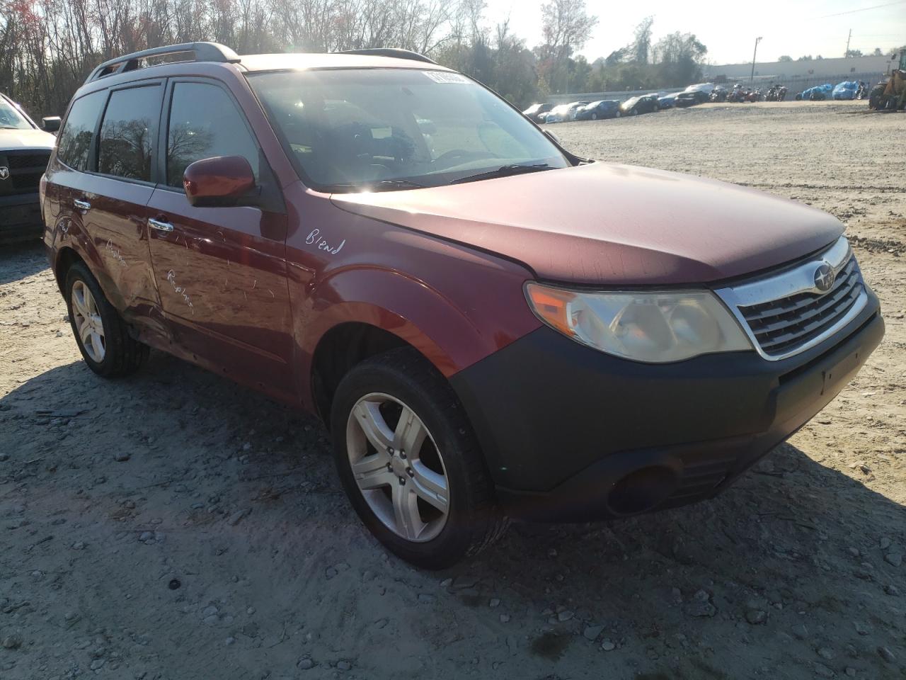 SUBARU FORESTER 2 2010 with VIN JF2SH6CC0AH768852 - Photo from auction