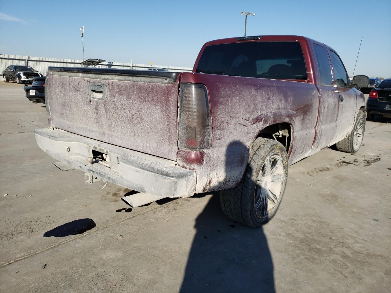 Photo 4 from auction – 2001 CHEVROLET SILVERADO with VIN 2GCEC19V211223664