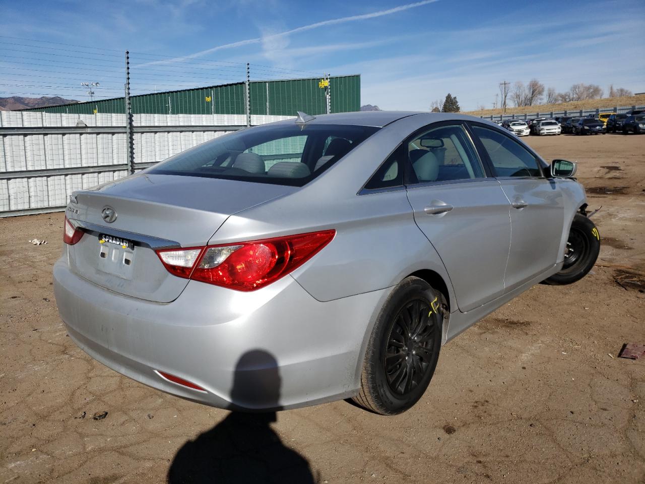Photo 4 from auction – 2012 HYUNDAI SONATA GLS with VIN 5NPEB4AC9CH328220