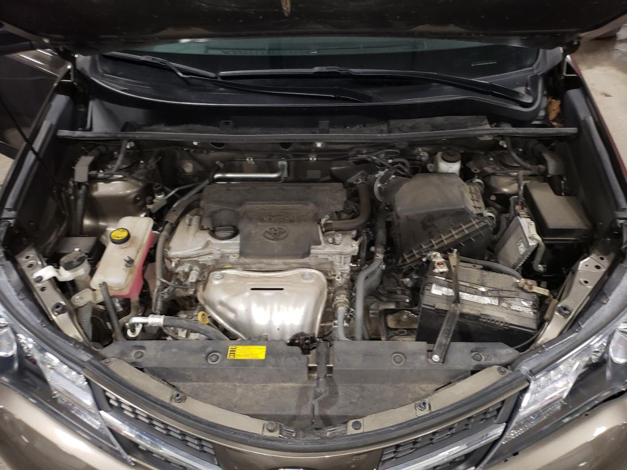 Photo 7 from auction – 2013 TOYOTA RAV4 LE with VIN 2T3BFREV6DW070006