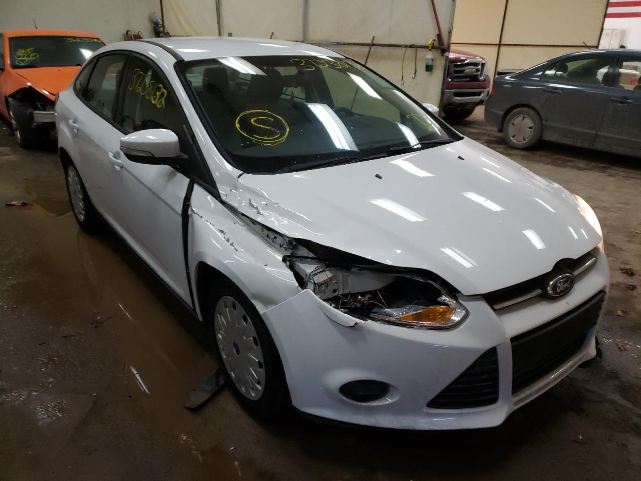 FORD FOCUS SE 2013 con VIN 1FADP3F27DL122789 - Foto de la subasta